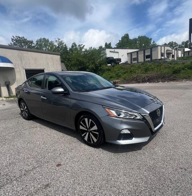 used 2022 Nissan Altima car, priced at $21,500