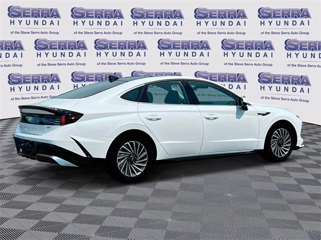 new 2025 Hyundai Sonata Hybrid car, priced at $37,573