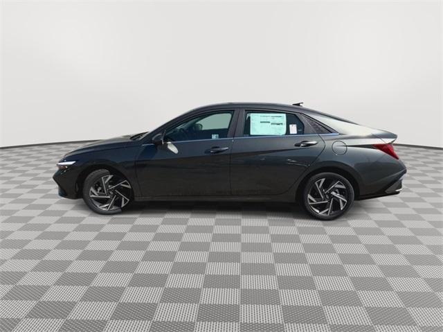 new 2024 Hyundai Elantra car, priced at $24,713