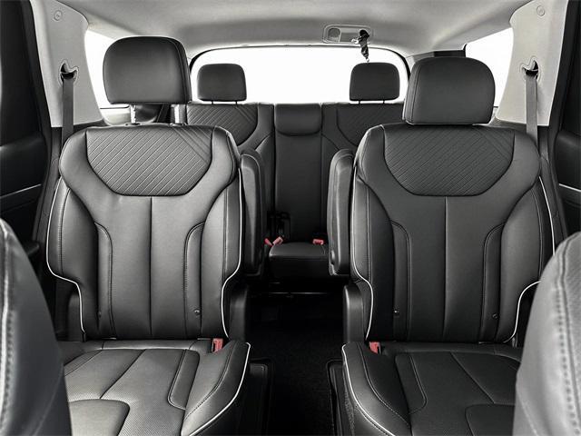 new 2025 Hyundai Palisade car, priced at $42,501