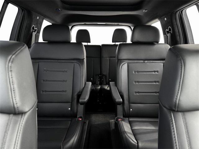 new 2025 Hyundai SANTA FE HEV car, priced at $45,792