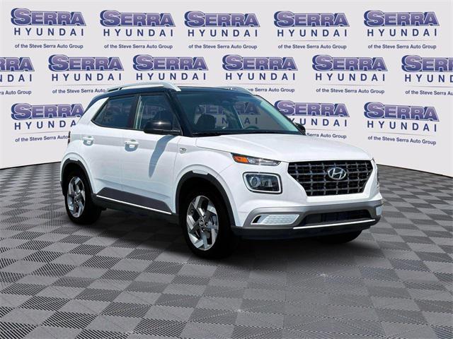 new 2025 Hyundai Venue car, priced at $24,018