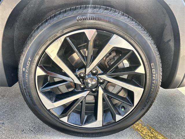 used 2022 Mitsubishi Outlander car, priced at $21,995