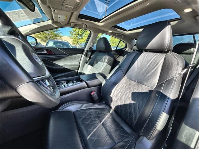 used 2023 Nissan Maxima car, priced at $29,095