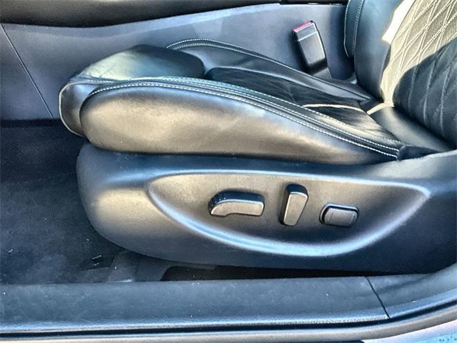 used 2023 Nissan Maxima car, priced at $29,095