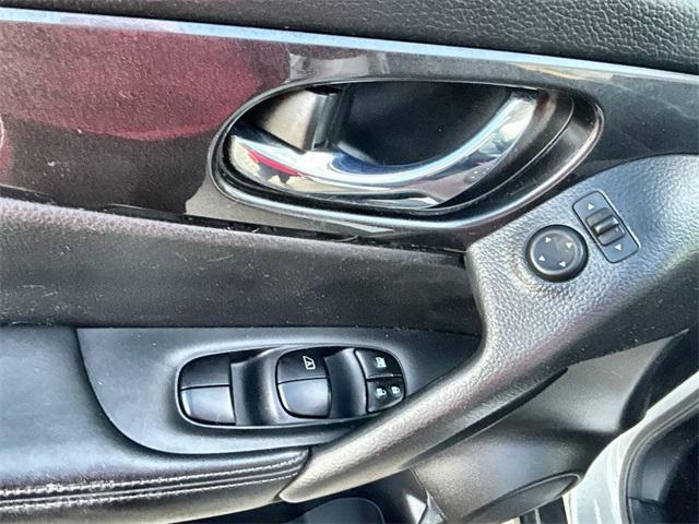 used 2017 Nissan Rogue car, priced at $15,895