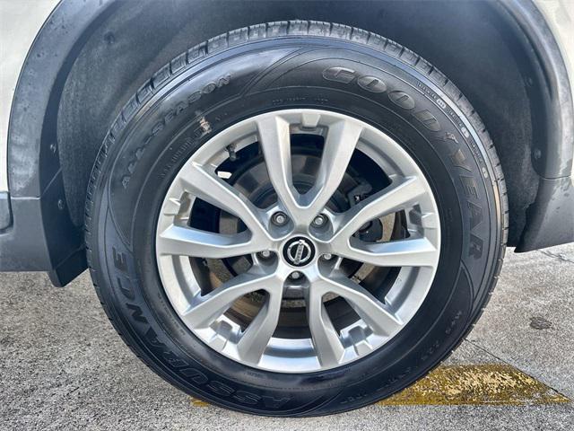 used 2017 Nissan Rogue car, priced at $15,895