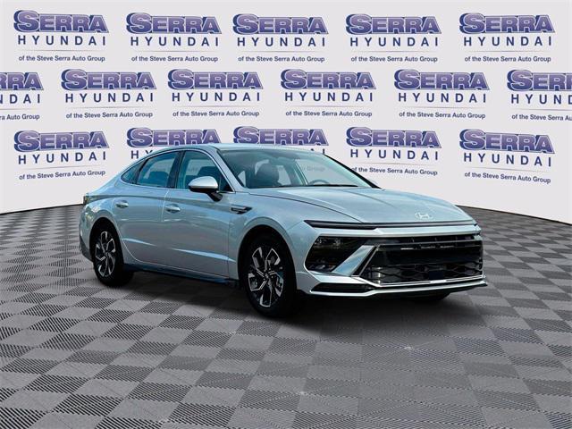 new 2025 Hyundai Sonata car, priced at $27,408