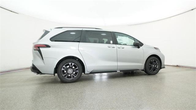 new 2025 Toyota Sienna car, priced at $52,162