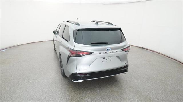 new 2025 Toyota Sienna car, priced at $52,162