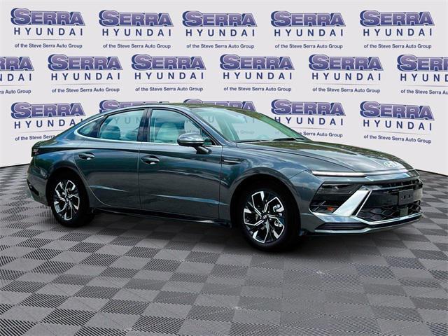 new 2025 Hyundai Sonata car, priced at $27,420