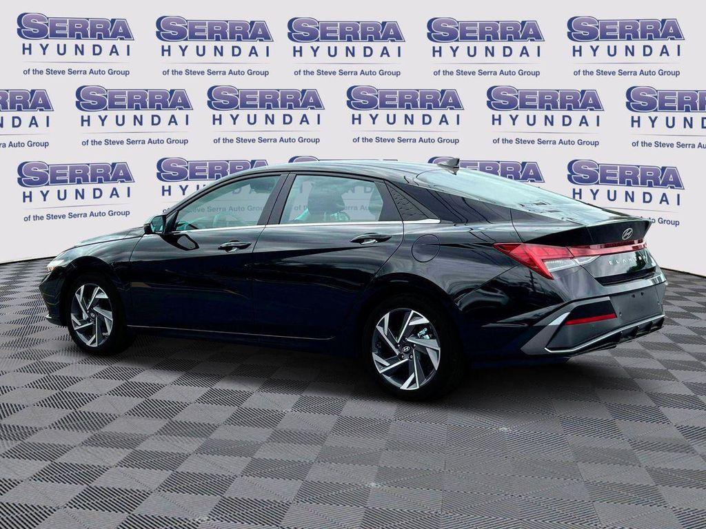 new 2025 Hyundai Elantra car, priced at $25,068
