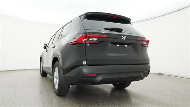 new 2025 Toyota Highlander car, priced at $42,859