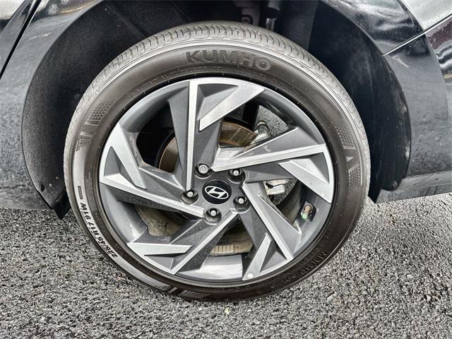 used 2025 Hyundai Elantra car, priced at $20,499