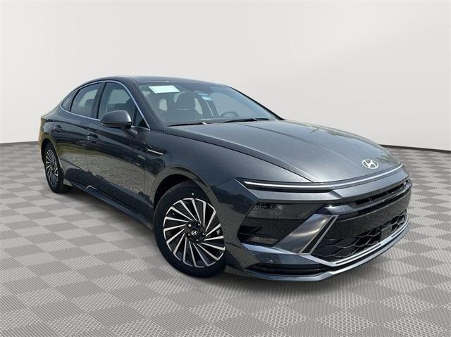 new 2024 Hyundai Sonata Hybrid car, priced at $31,701