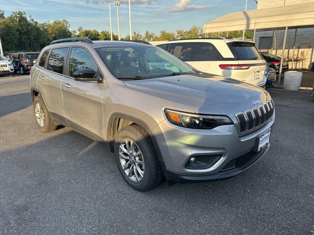 used 2022 Jeep Cherokee car, priced at $23,074
