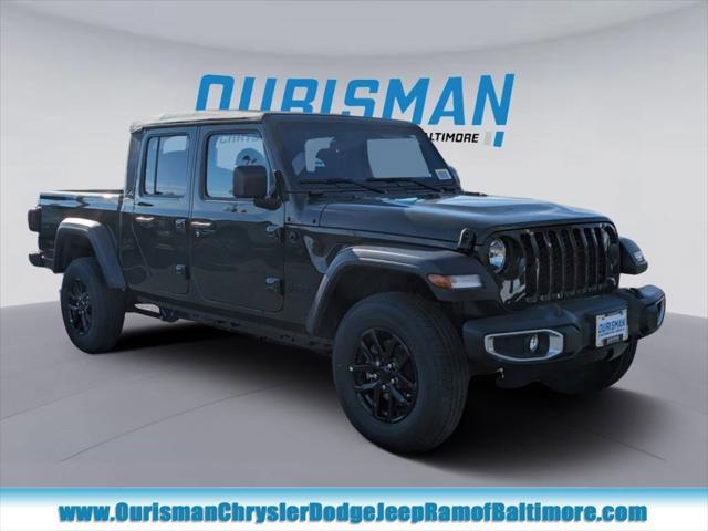 new 2023 Jeep Gladiator car, priced at $35,196