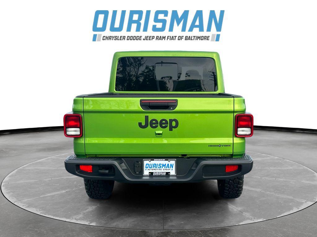 new 2025 Jeep Gladiator car, priced at $41,353