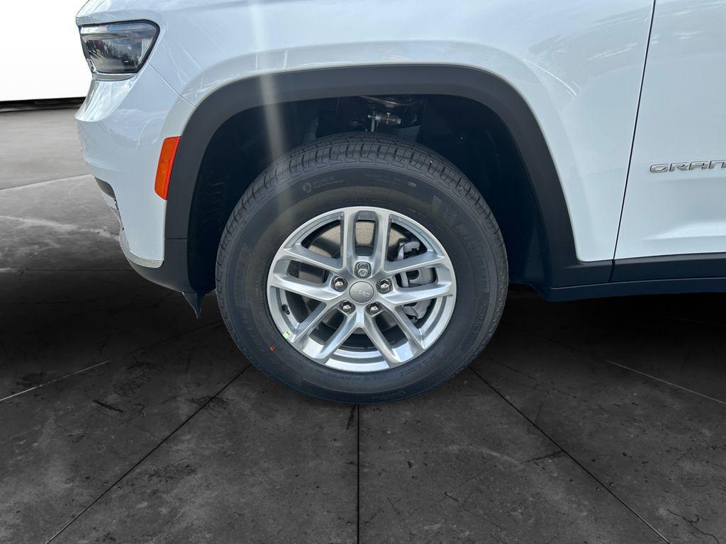 new 2025 Jeep Grand Cherokee L car, priced at $37,991