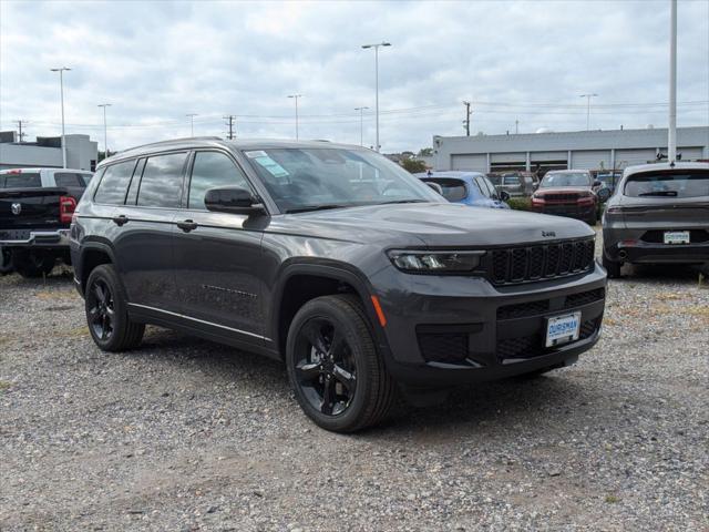 new 2025 Jeep Grand Cherokee L car, priced at $42,685