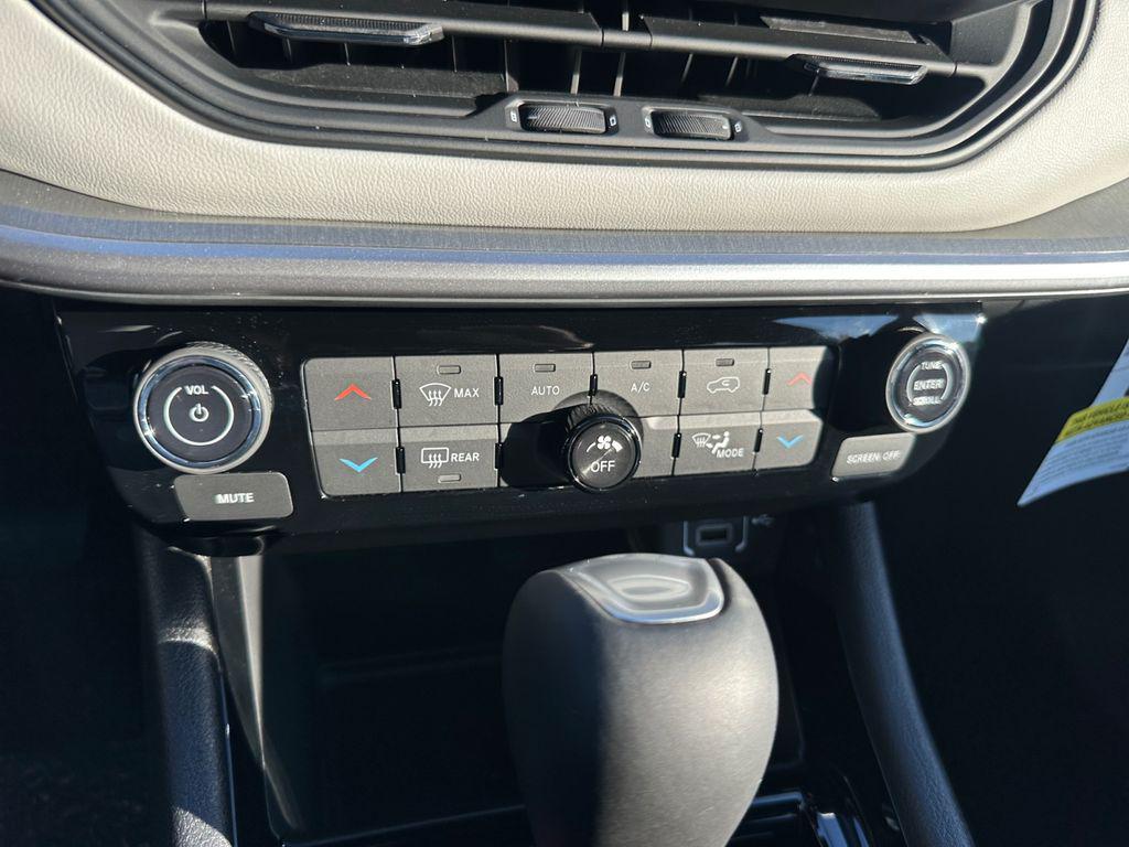 new 2026 Jeep Compass car, priced at $27,679