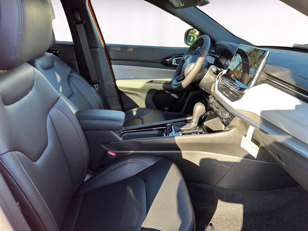 new 2026 Jeep Compass car, priced at $27,679