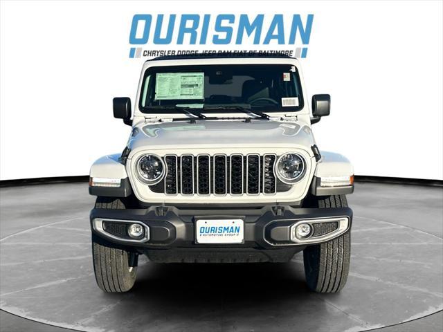 new 2025 Jeep Wrangler car, priced at $53,125