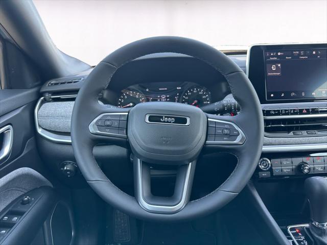 new 2025 Jeep Compass car, priced at $25,904