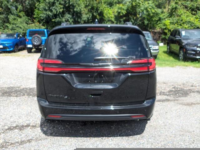 new 2024 Chrysler Pacifica car, priced at $37,350