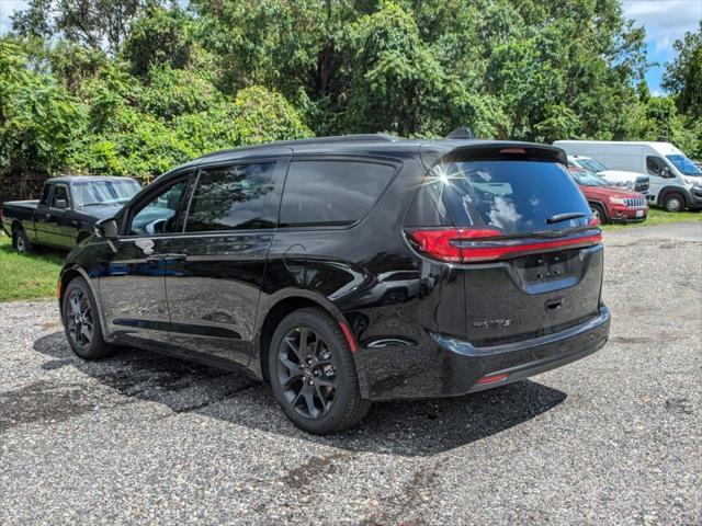 new 2024 Chrysler Pacifica car, priced at $37,350