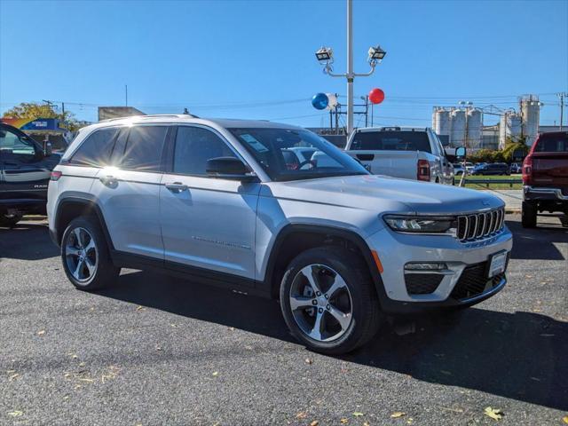 new 2024 Jeep Grand Cherokee 4xe car, priced at $44,086