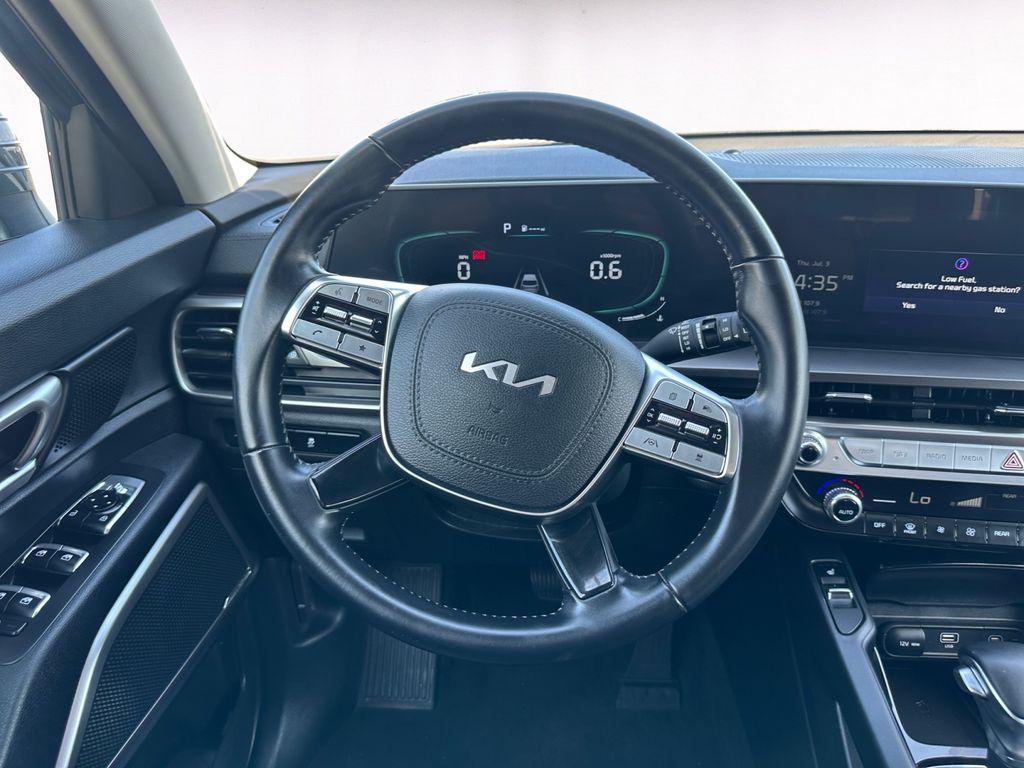 used 2023 Kia Telluride car, priced at $31,400