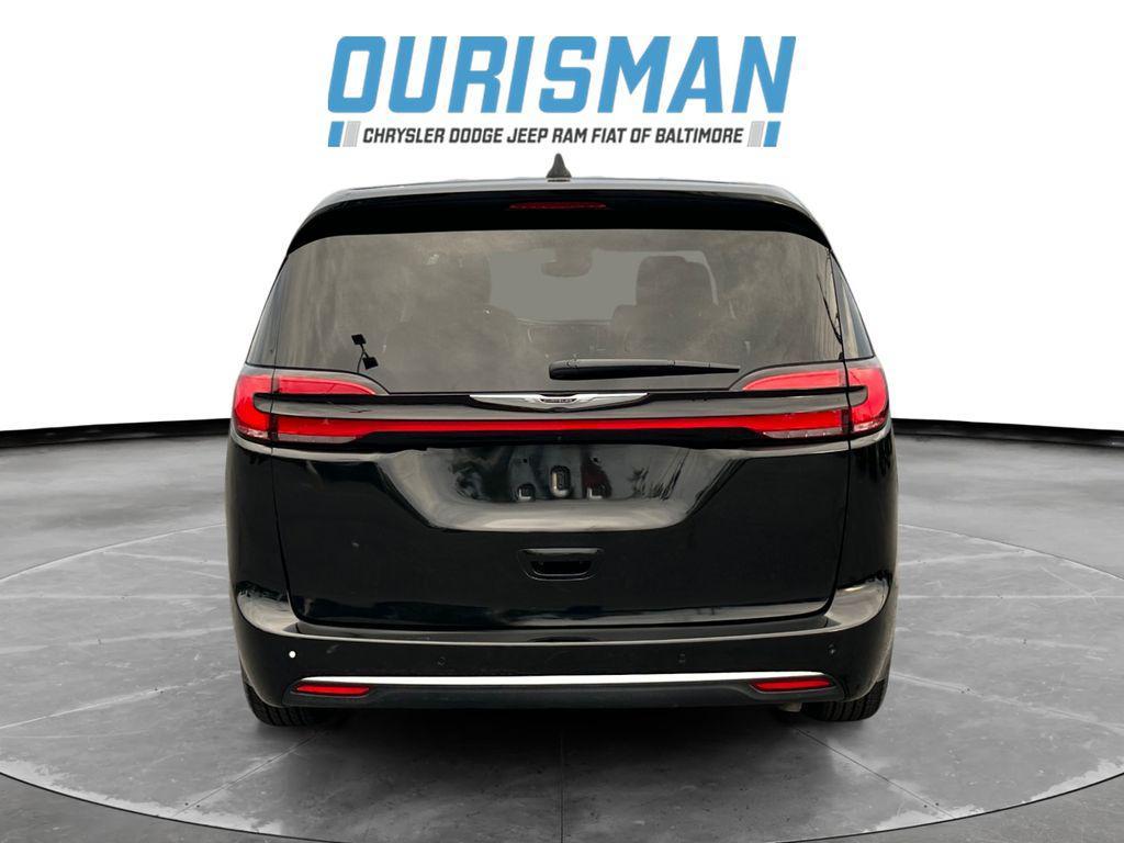 used 2024 Chrysler Pacifica car, priced at $29,300