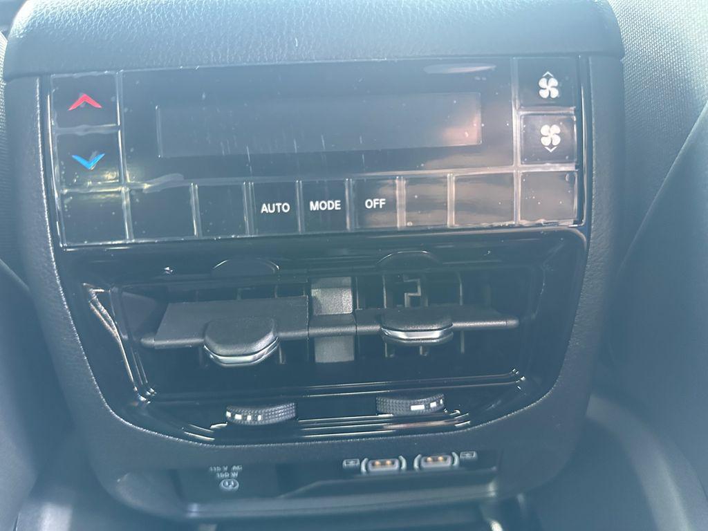 new 2025 Jeep Grand Cherokee L car, priced at $37,911