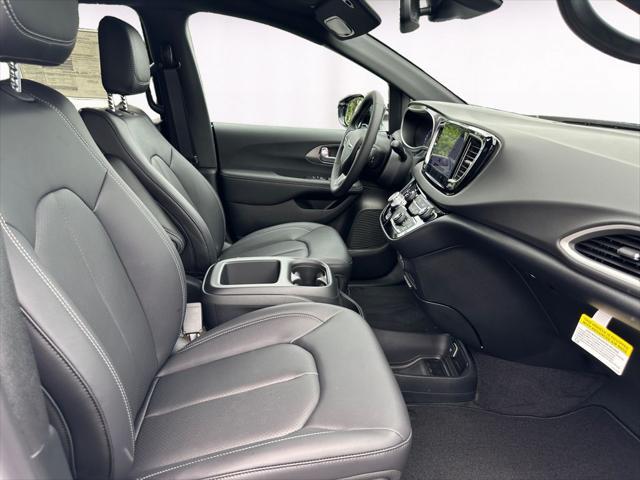 new 2025 Chrysler Voyager car, priced at $36,105