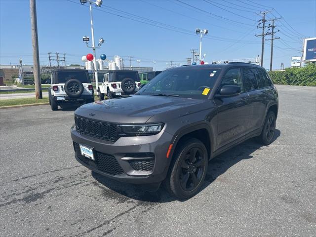 used 2023 Jeep Grand Cherokee car, priced at $31,500