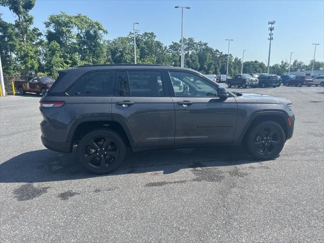 used 2023 Jeep Grand Cherokee car, priced at $31,500