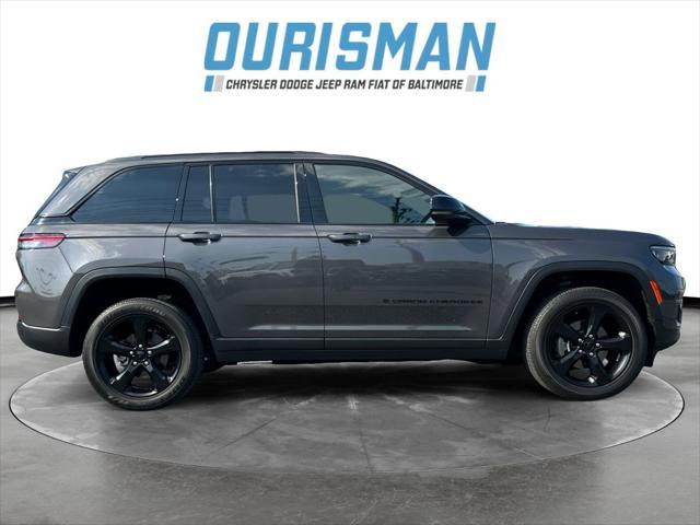 used 2023 Jeep Grand Cherokee car, priced at $31,000