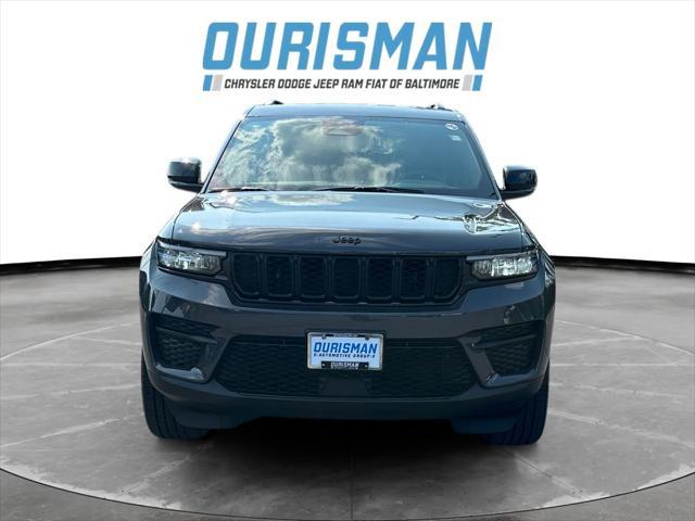 used 2023 Jeep Grand Cherokee car, priced at $31,000