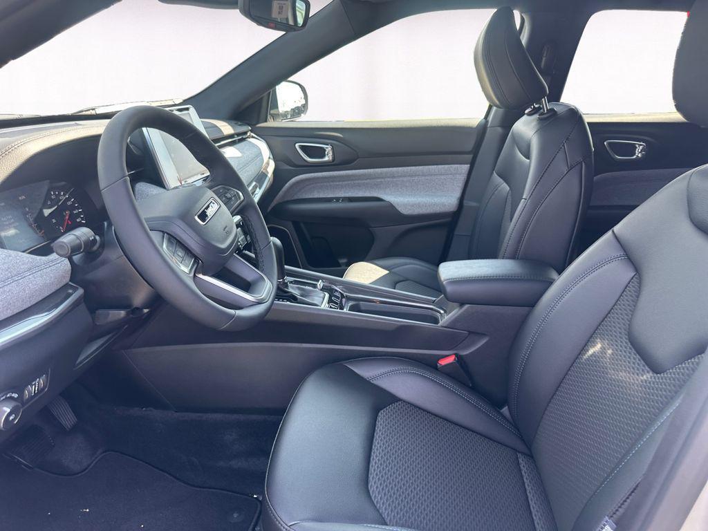 new 2025 Jeep Compass car, priced at $26,431
