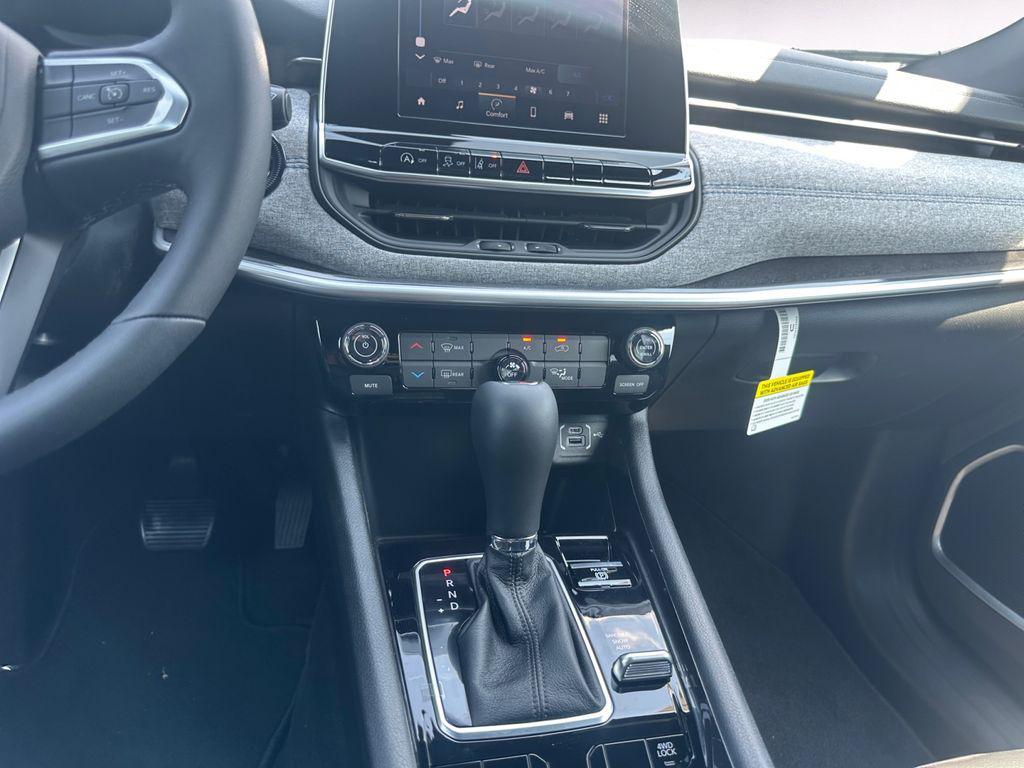new 2025 Jeep Compass car, priced at $26,431