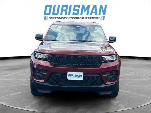new 2025 Jeep Grand Cherokee car, priced at $43,370