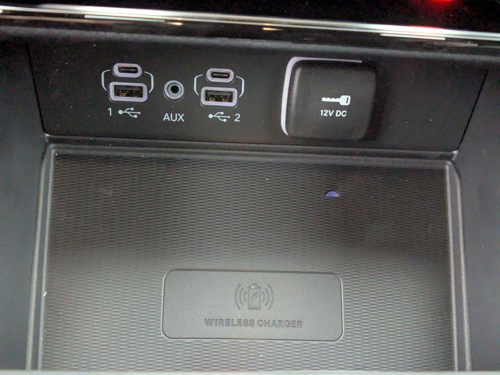 new 2025 Jeep Grand Cherokee car, priced at $43,574