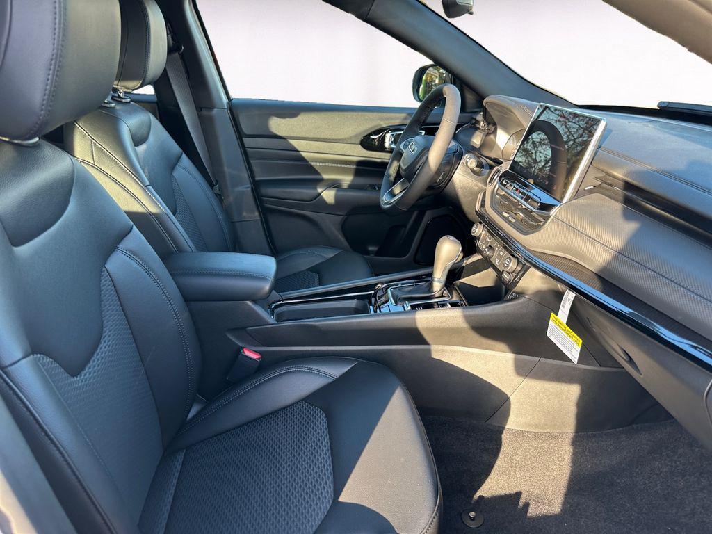 new 2026 Jeep Compass car, priced at $26,756