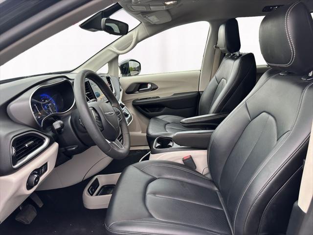 used 2024 Chrysler Pacifica car, priced at $30,000