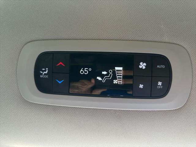 used 2024 Chrysler Pacifica car, priced at $30,000