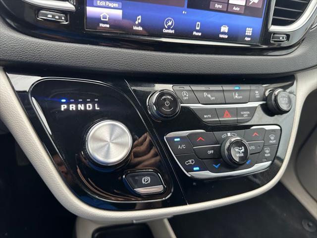 used 2024 Chrysler Pacifica car, priced at $30,000