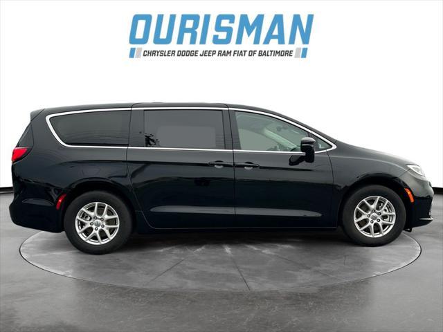used 2024 Chrysler Pacifica car, priced at $30,000