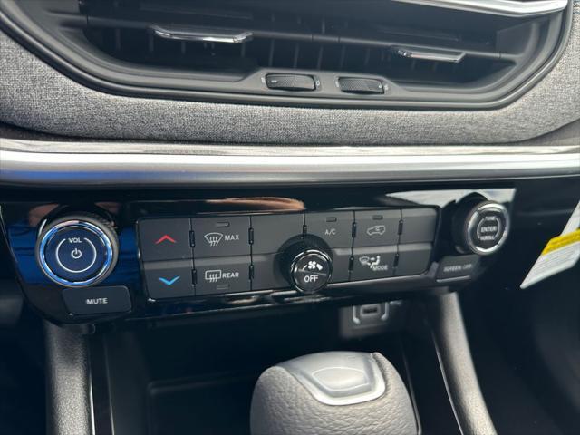 new 2025 Jeep Compass car, priced at $29,090