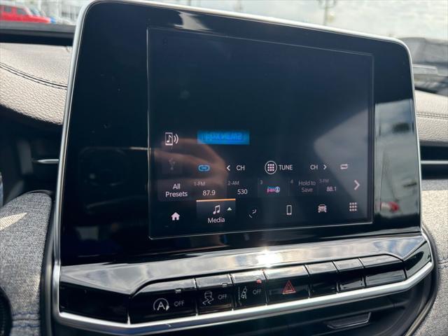 new 2025 Jeep Compass car, priced at $29,090